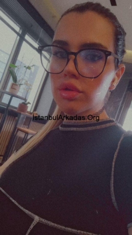 ESRA - FINDIKZADE istanbul travesti