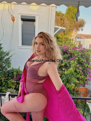 LENA - ŞİŞLİ istanbul travesti