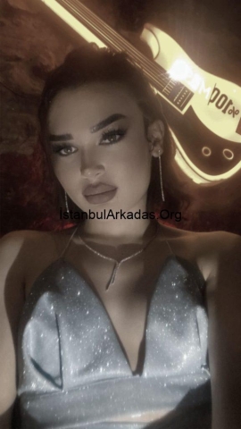 ALİNA - ŞİRİNEVLER istanbul travesti