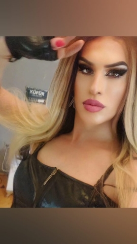 MEYRA - KADIKÖY istanbul travesti