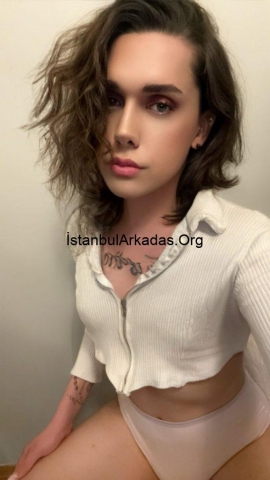 SELEN BERİLKAYA - FINDIKZADE istanbul travesti