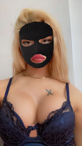 ALİSSA - ESENYURT istanbul travesti